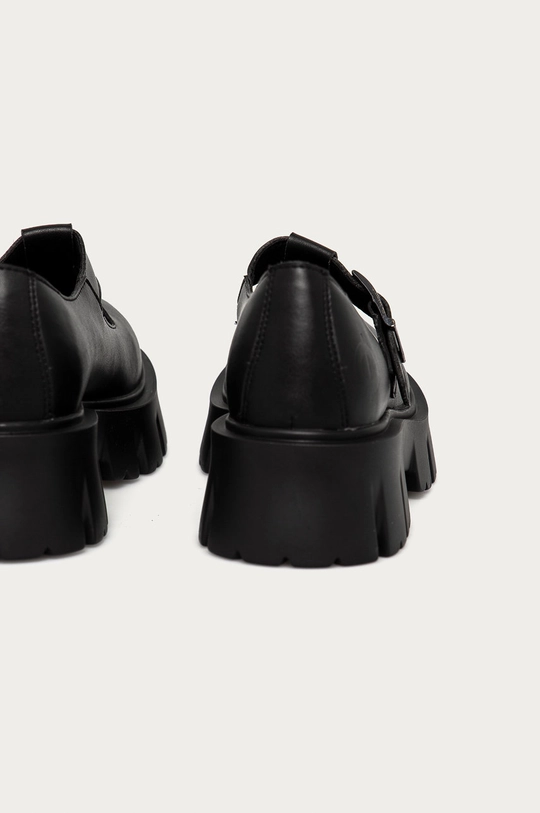 Altercore shoes