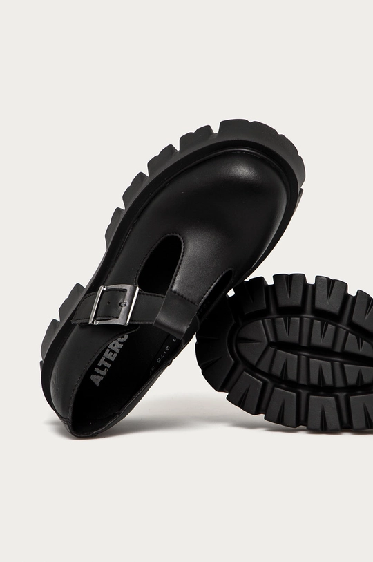 Altercore shoes