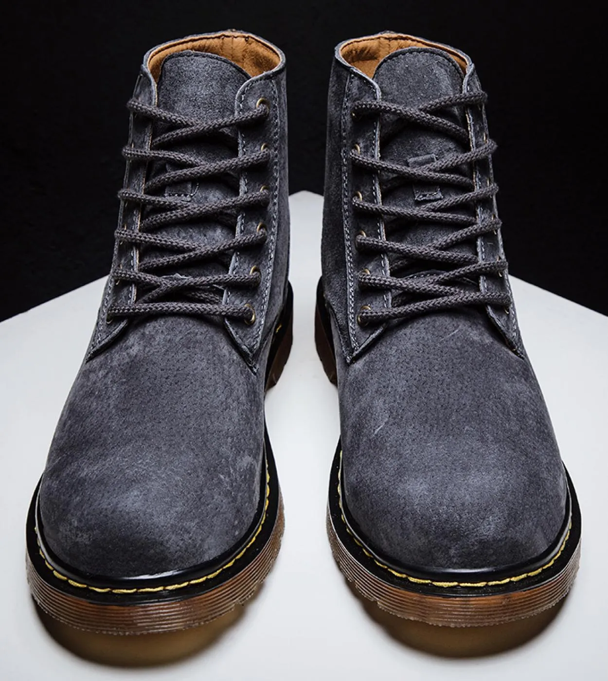Black breathable comfortable men's slip-on sneakers for casual footwear.