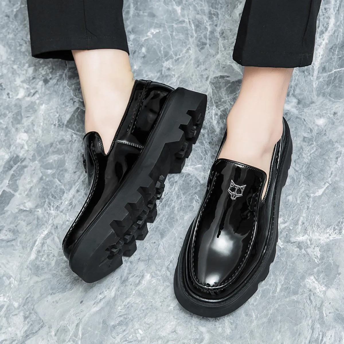 black leather slip-on breathable men's casual solid elegant shoes made
