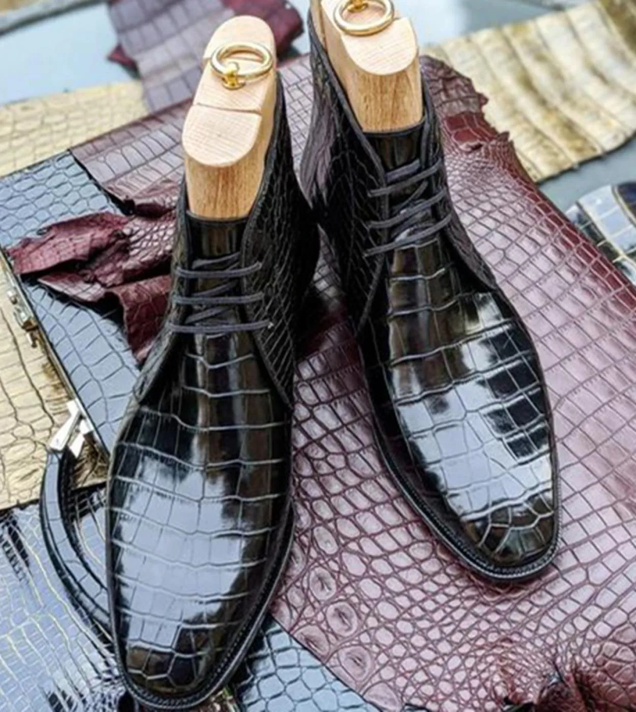 Black men's ankle boots Crocodile patterned square toe lace-up boots for men with free shipping Botas