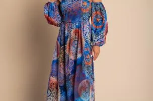 Elegant maxi dress with Montella print, blue.