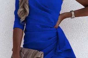 Elegant mini dress with frills Riccaletta, blue.