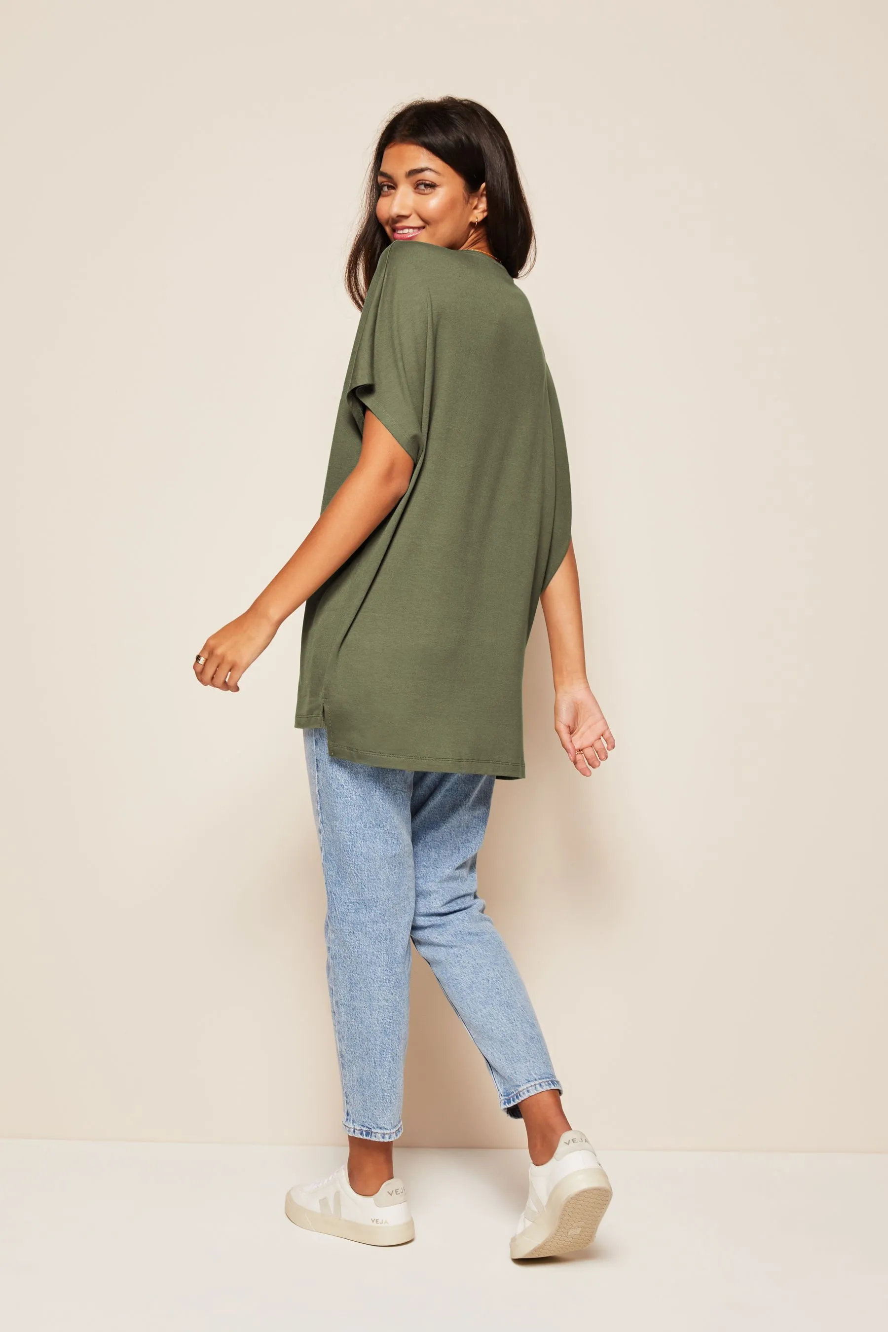 Friends Like These - Top a tunica con Manica corta Scollo a V    