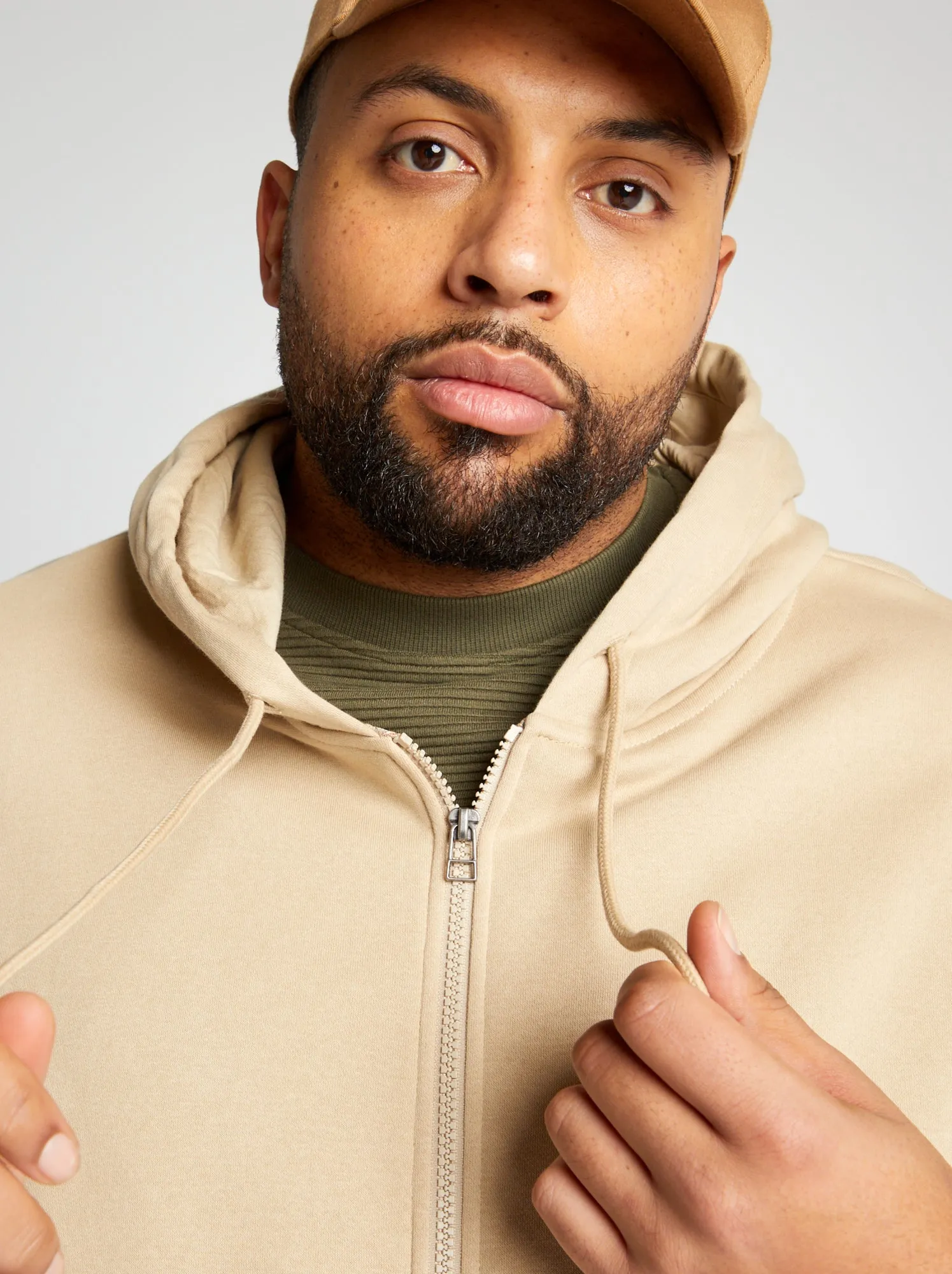 Hooded Zippered Sweater - BEIGE
