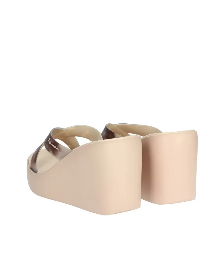 Ipanema  CIABATTE CON ZEPPA 83520 BEIGE