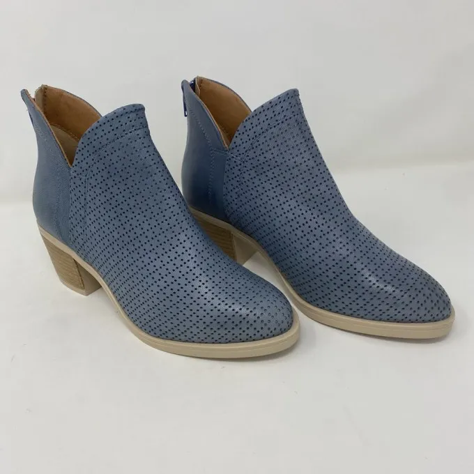 leather ankle boots with 6 cm heel
