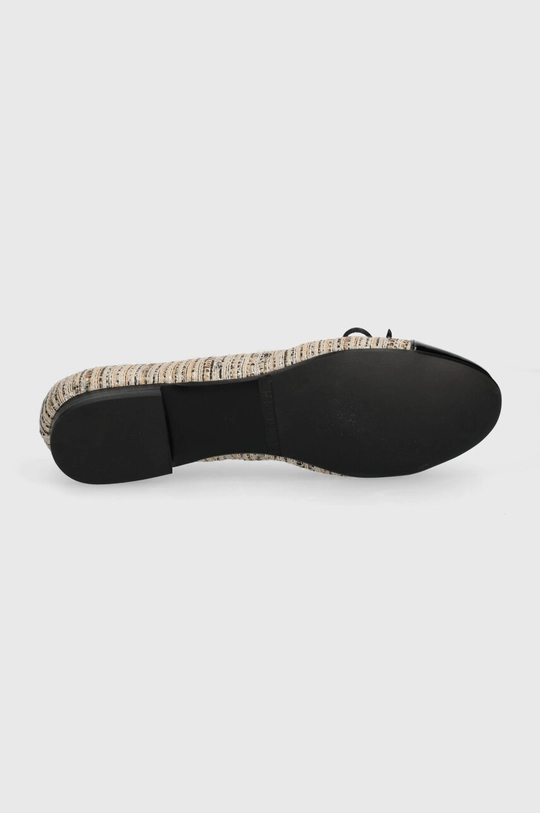 Leather ballet flats