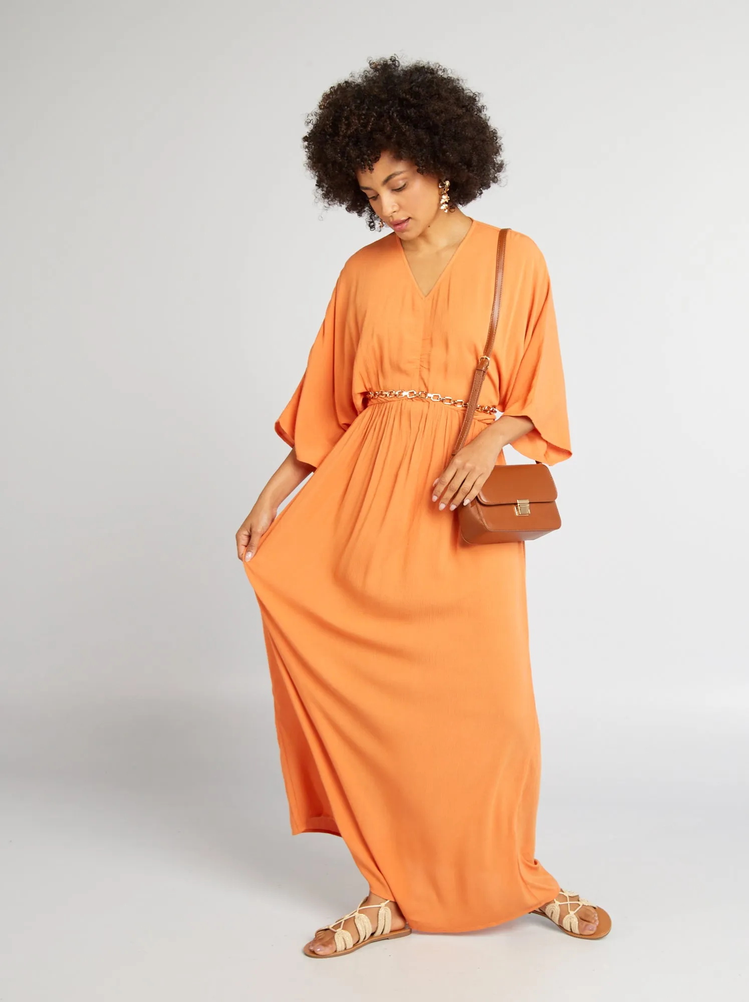 Long orange dress with batwing sleeves - result