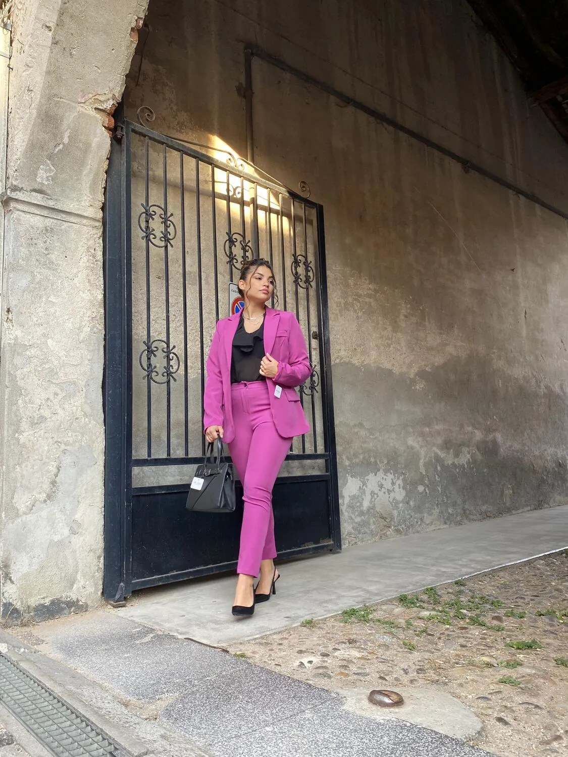 Magenta dressmaker