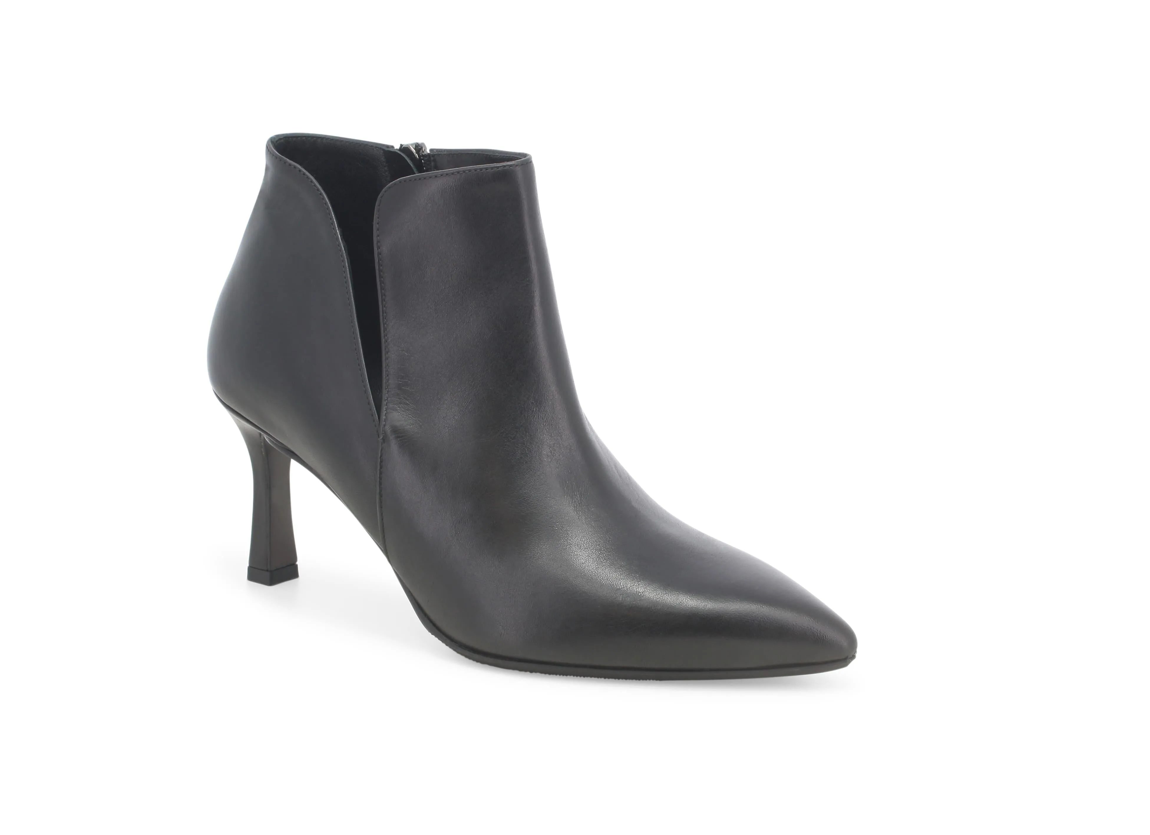 Melluso elegant pointed leather ankle boots