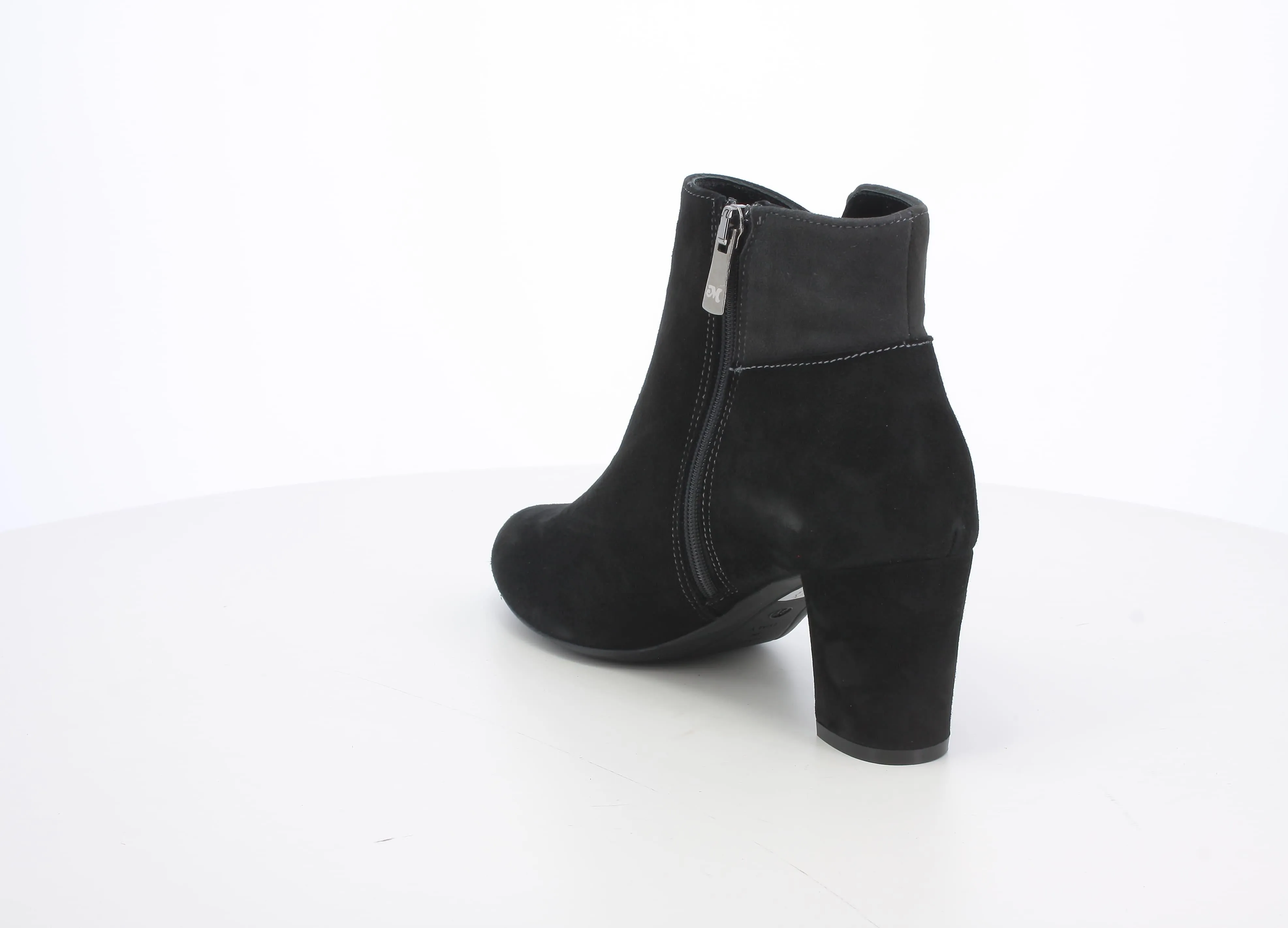 Melluso elegant suede boots