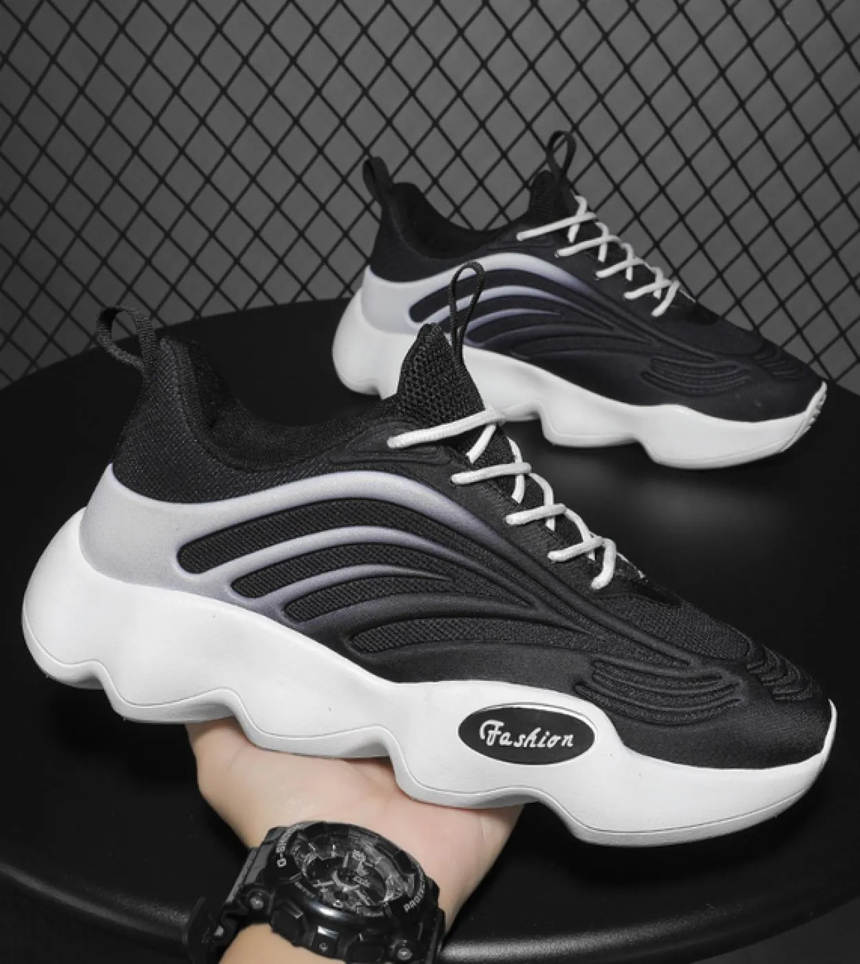 Men's shoes Luxury sneakers Casual men's shoes Breathable trainer shoes Fashionable mocassins