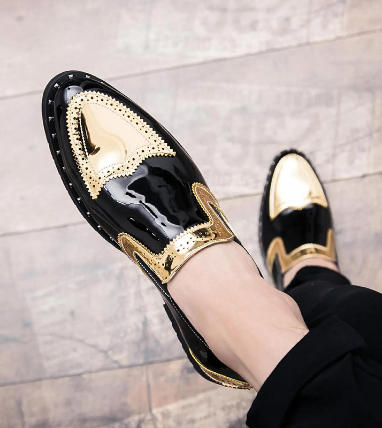 Moda scarpe uomo grandi dimensioni slip on business mocassini casual vintage pelle verniciata calzature uomo lu