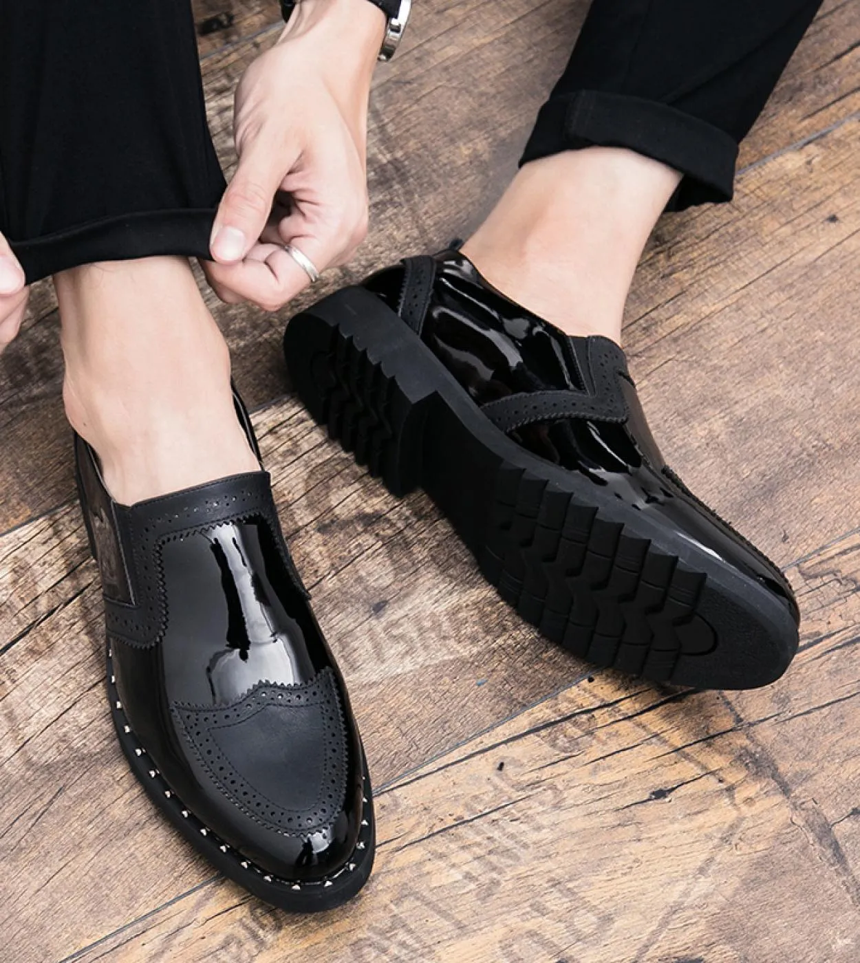 Moda scarpe uomo grandi dimensioni slip on business mocassini casual vintage pelle verniciata calzature uomo lu