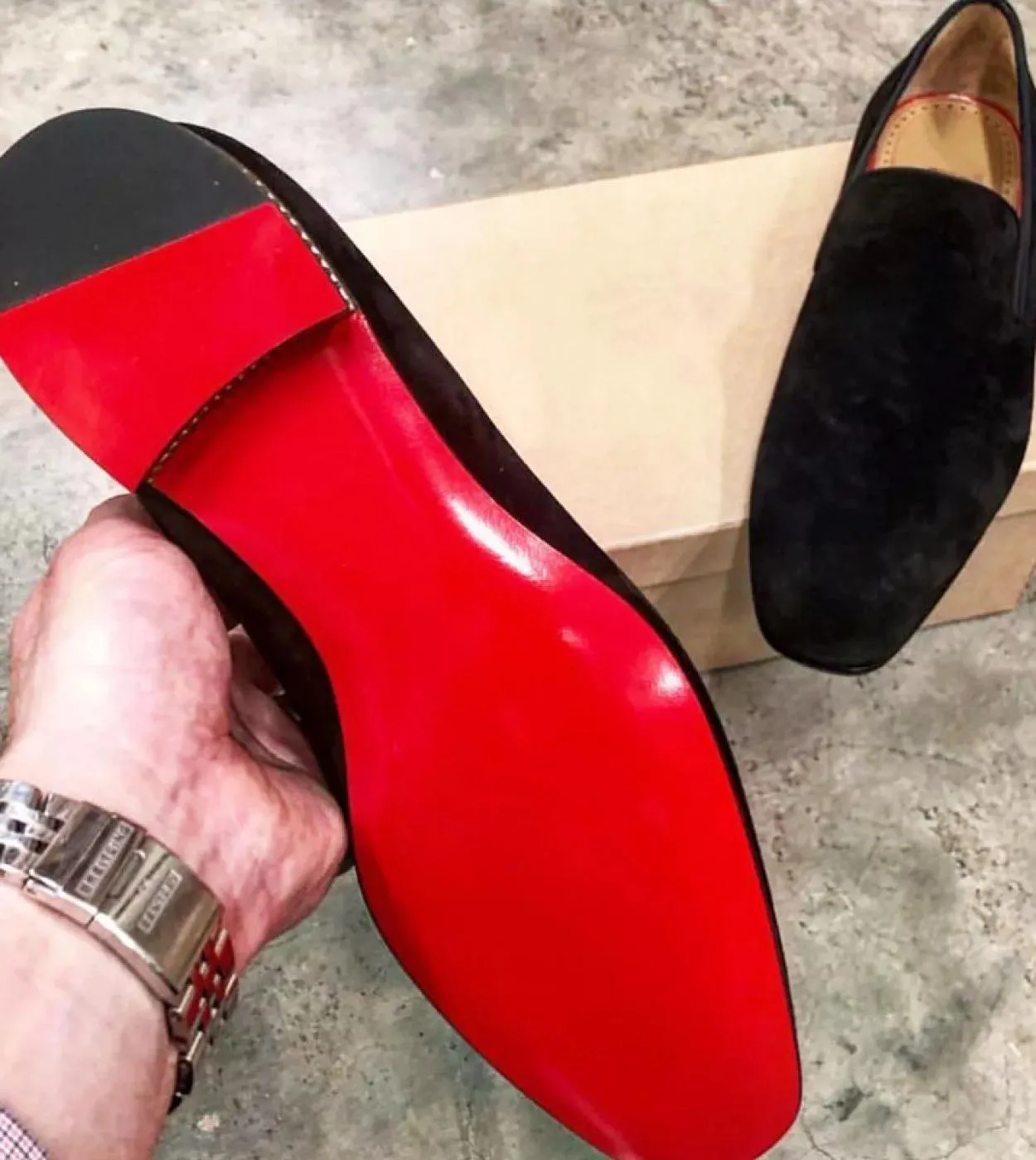 New arrivals in black breathable men's party shoes with free shipping. Red sole men's Flock loafers slip-on shoes.
