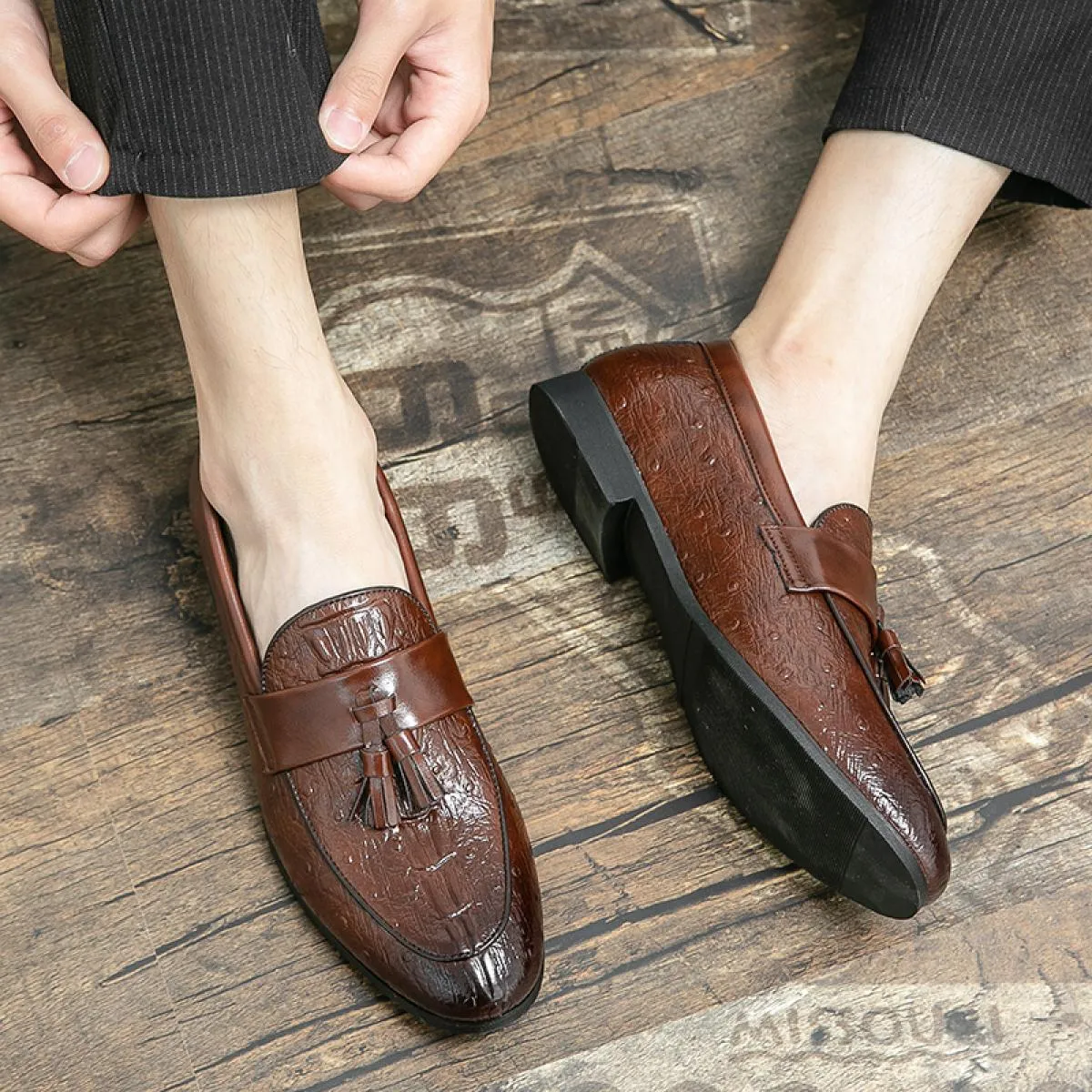 New Men's Black Brown Handmade Classic Business Casual Shoes Round Toe Tassel Loafers Size 38