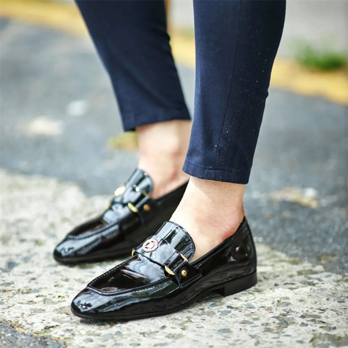 New wedding shoes for men, round toe solid slip-on mocassins formal work shoes size 38-47, elegant men's shoes.
