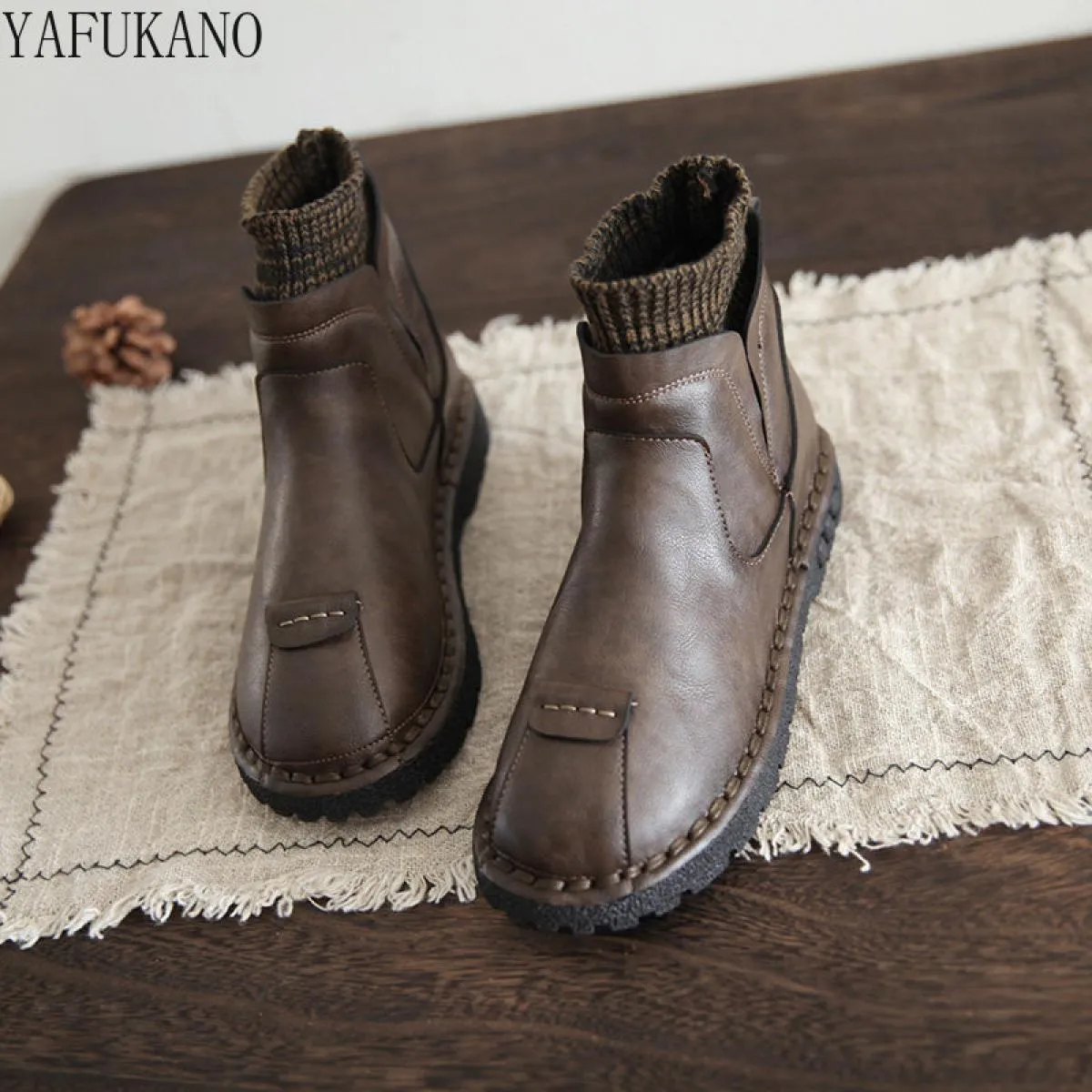 Original handcrafted retro literary wool mouth boots by Mori with comfortable soft sole. Perfect casual autumn footwear.