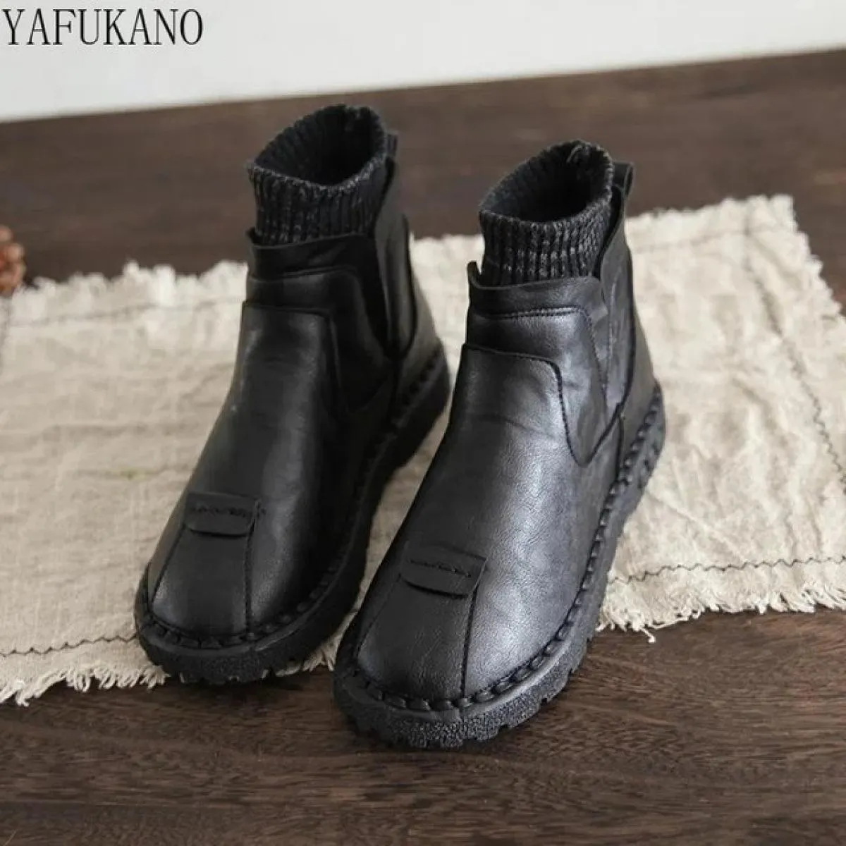 Original handcrafted retro literary wool mouth boots by Mori with comfortable soft sole. Perfect casual autumn footwear.