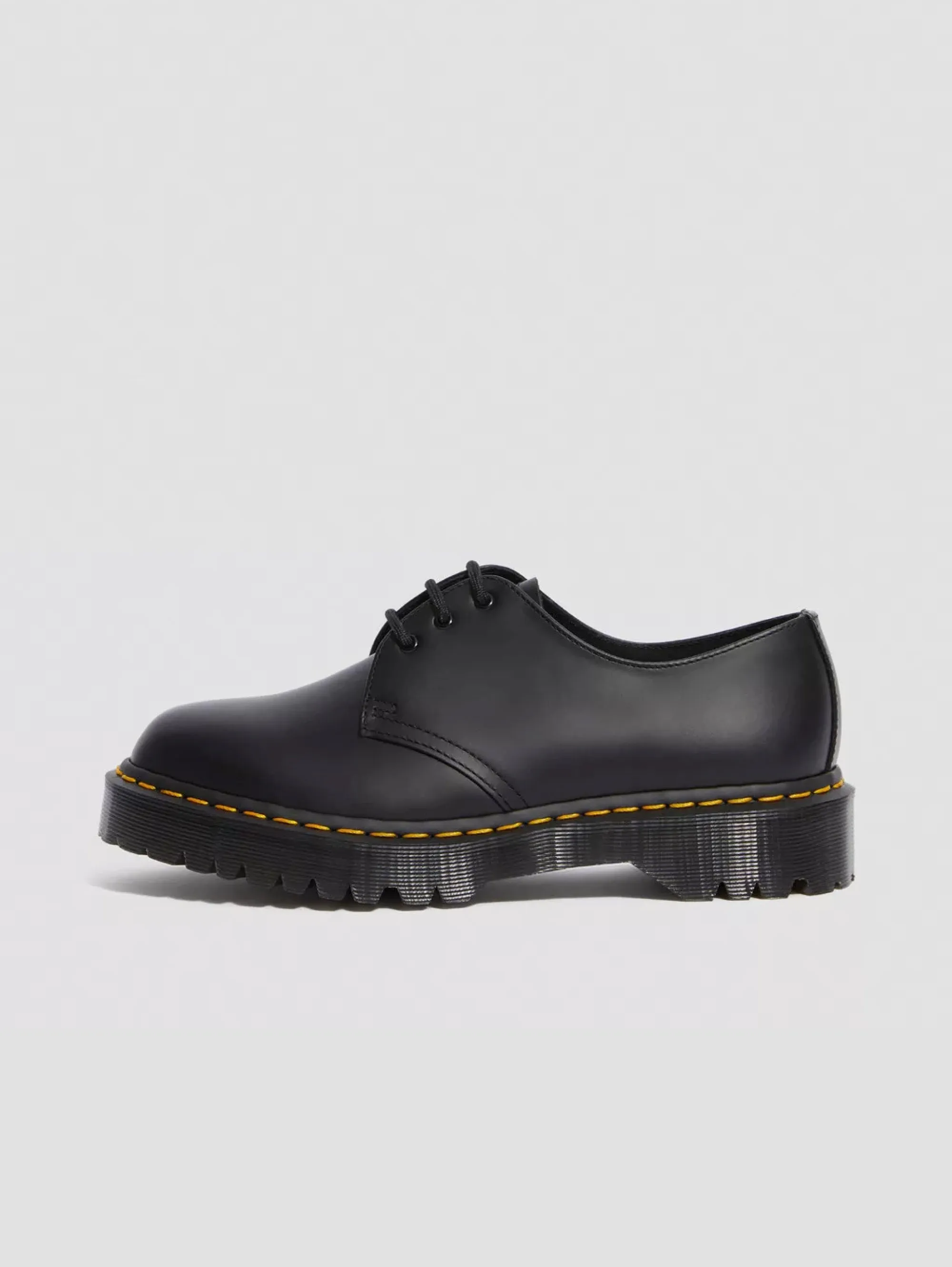 Oxford Shoes with Black Bex Soles
