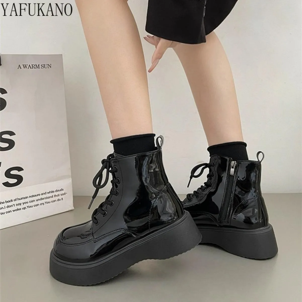 Popular Women's Retro Black Ankle Boots with Thick Platform Sole and British Style Lace-up Increase Height
