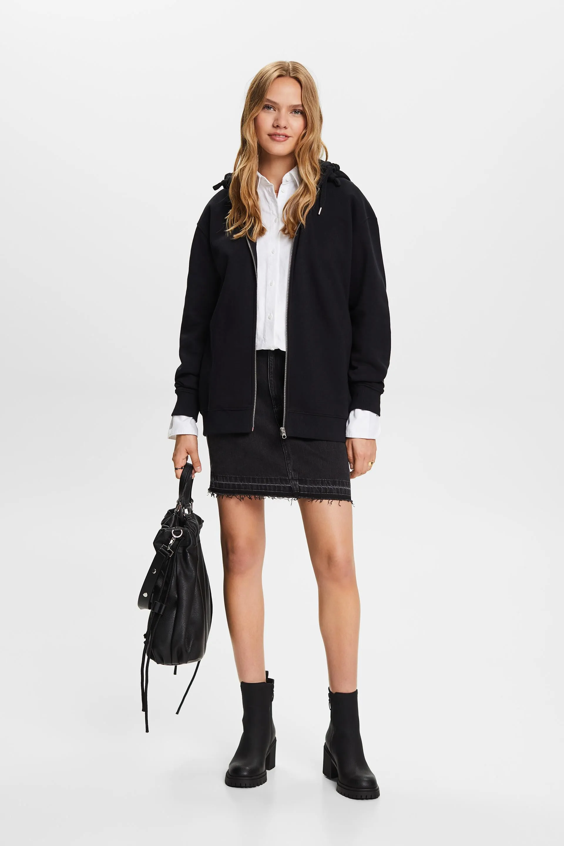 Recycled: oversized hoodie with hood and zip