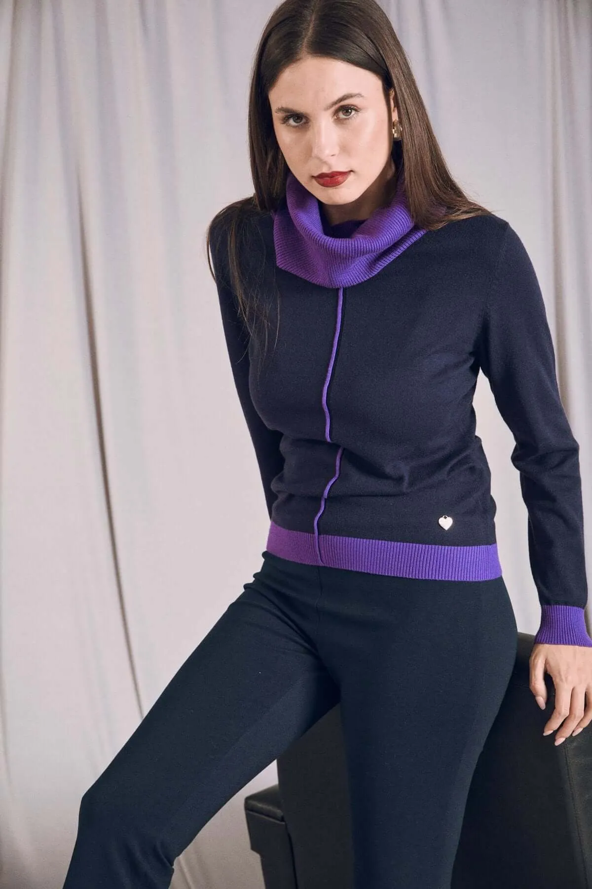 Removable Turtleneck Sweater with Contrast Inserts IRIS