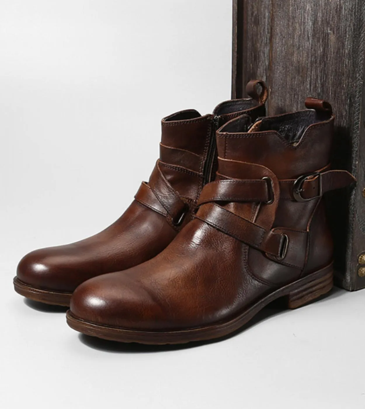 Retro Men Punk Boot Street Shoes with Zipper, Personality Men's Motorcycle Boots with Genuine Leather Buckle