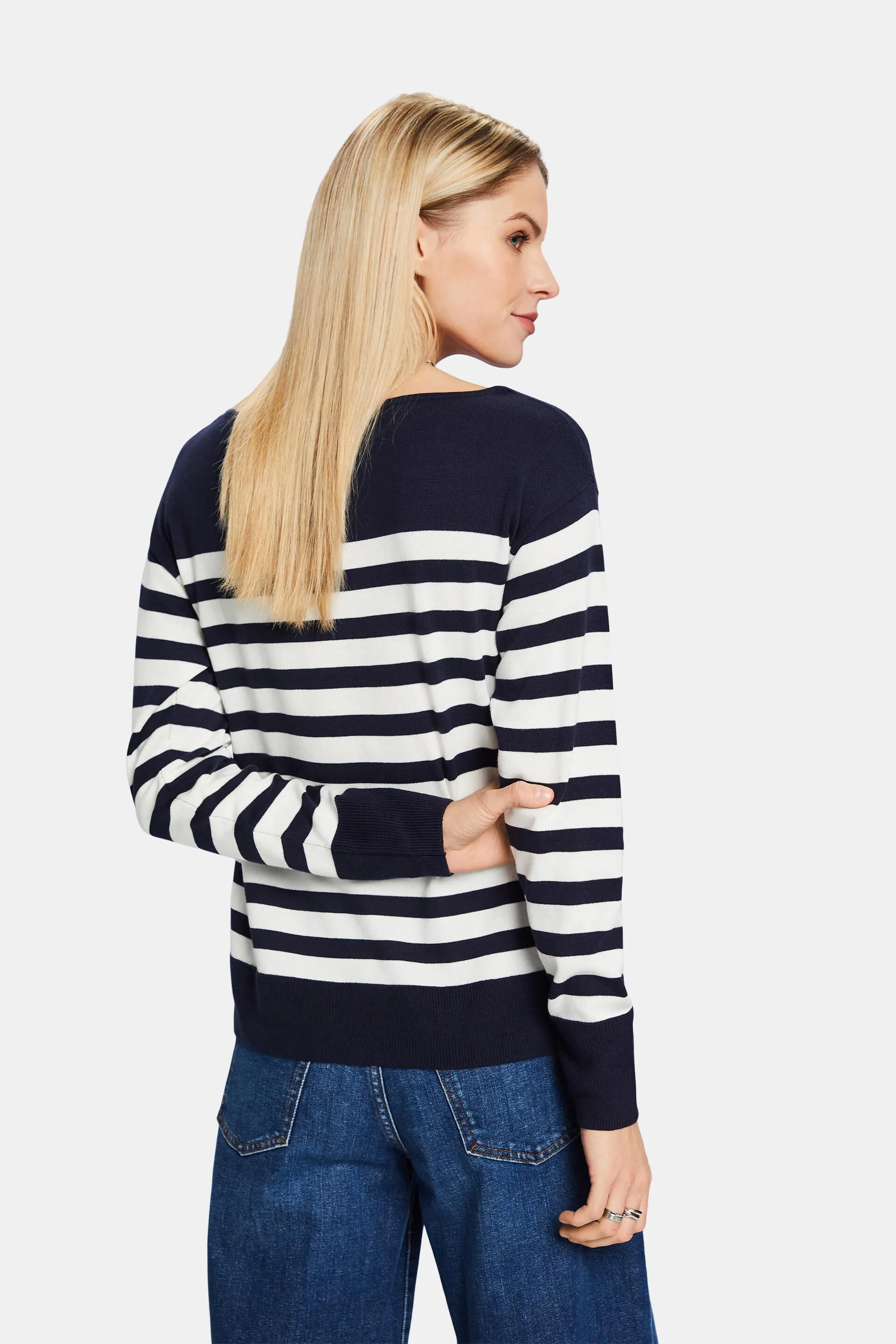 Striped cotton sweatshirt with boat neckline.