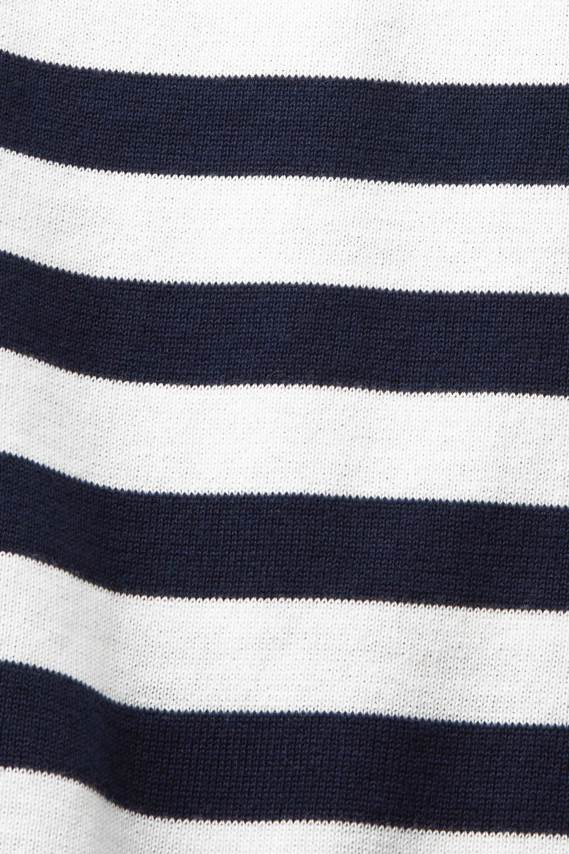 Striped cotton sweatshirt with boat neckline.