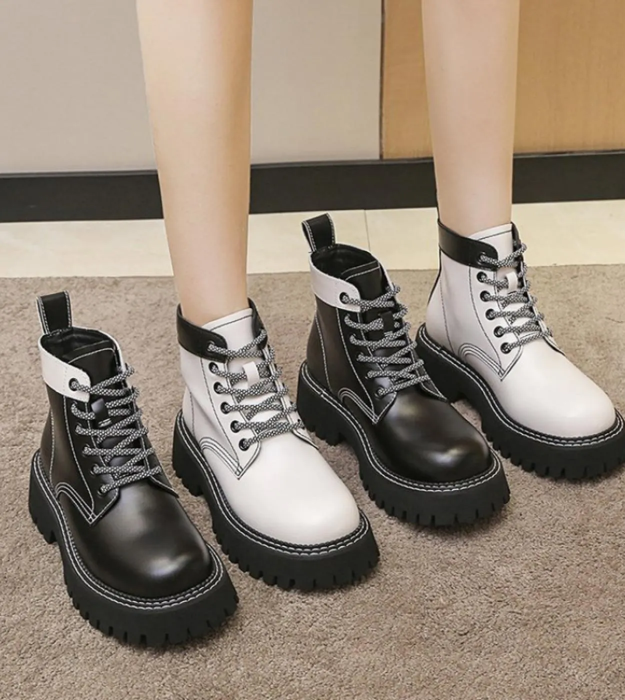 Women's 2022 New Autumn Winter Mixed Colors Leather Ankle Boots British Style Platform Round Toe.