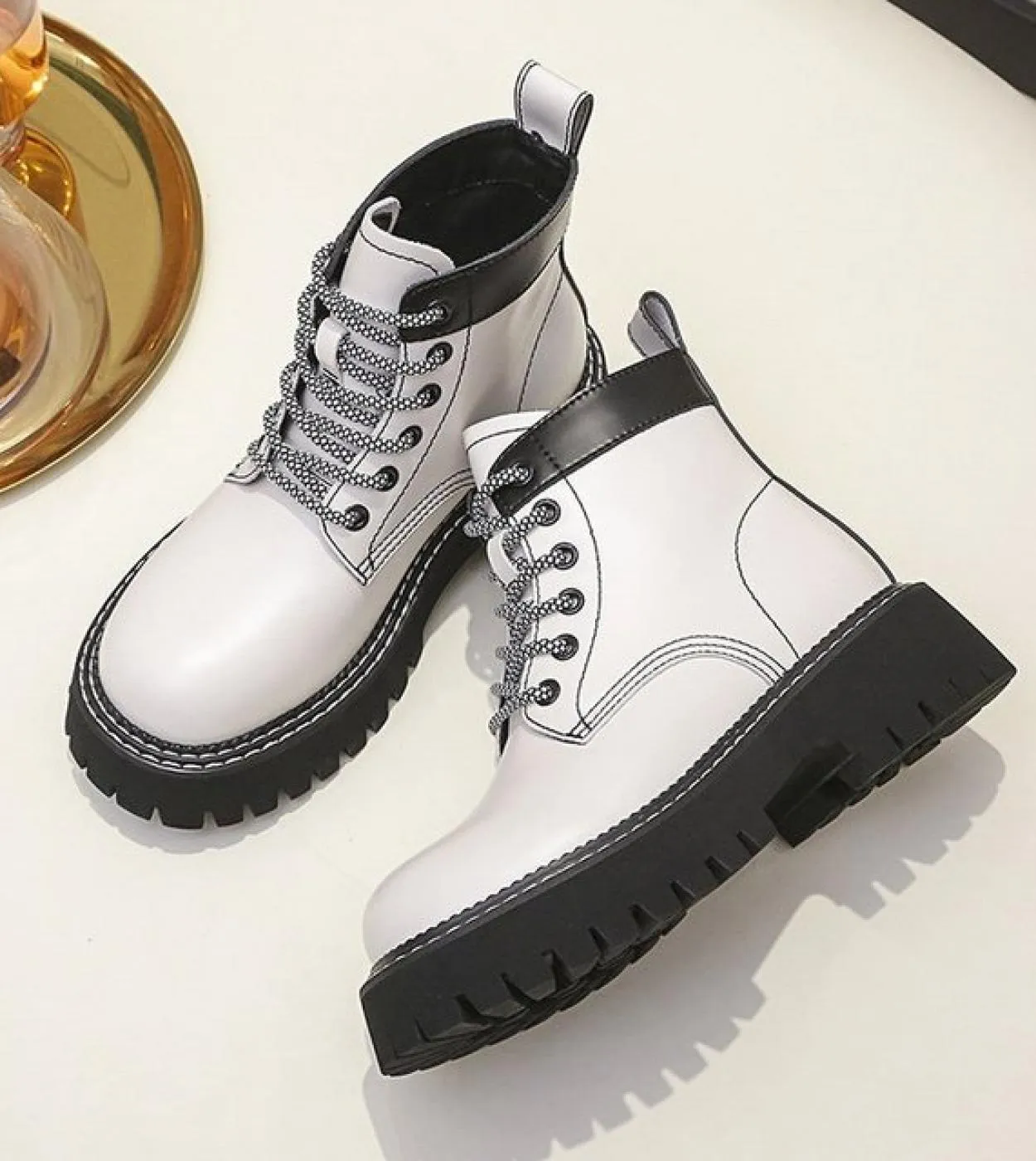 Women's 2022 New Autumn Winter Mixed Colors Leather Ankle Boots British Style Platform Round Toe.
