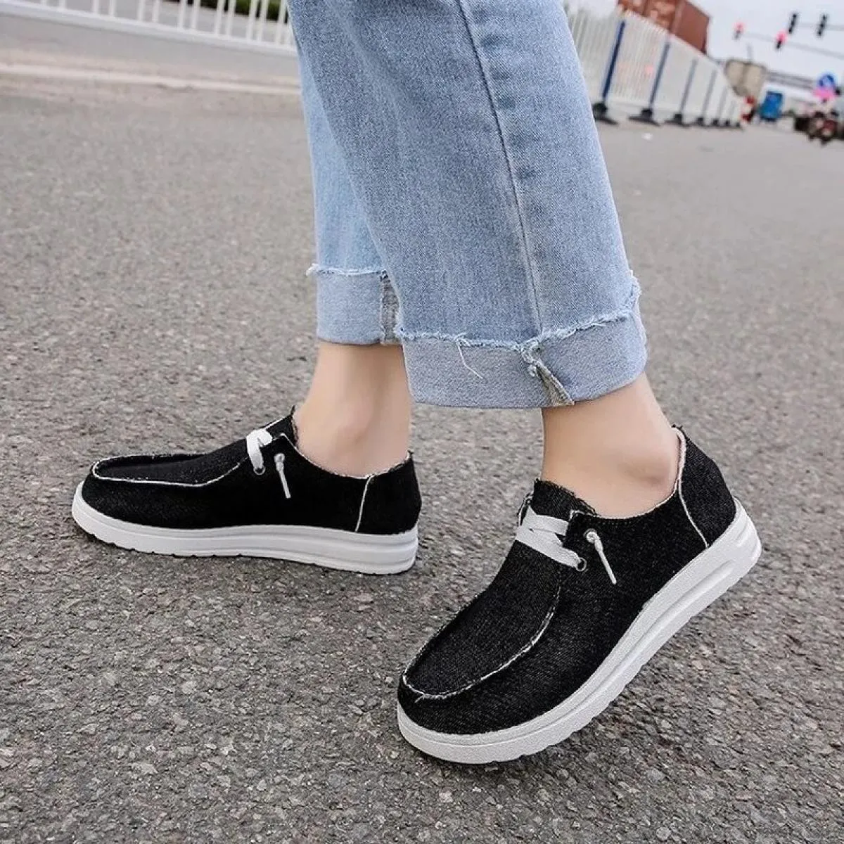 Women's 2023 sneakers, low women's shoes, casual women's shoes, breathable loafers, women's sneakers.