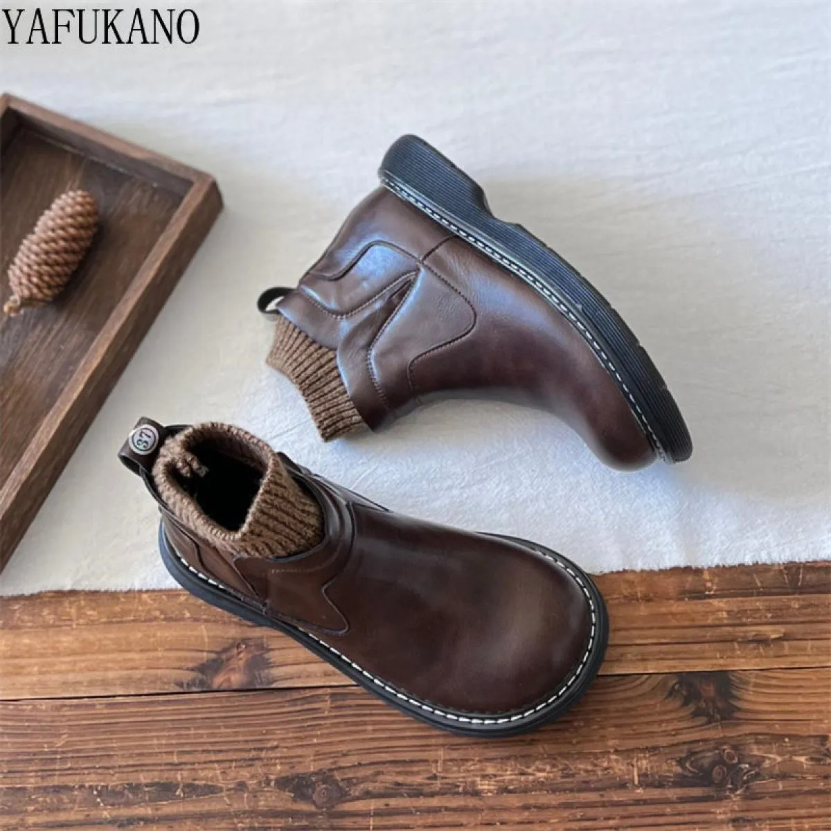 Wool Socks Short Retro British Style Leather Boots Casual Winter Boots with Warm Thick Sole